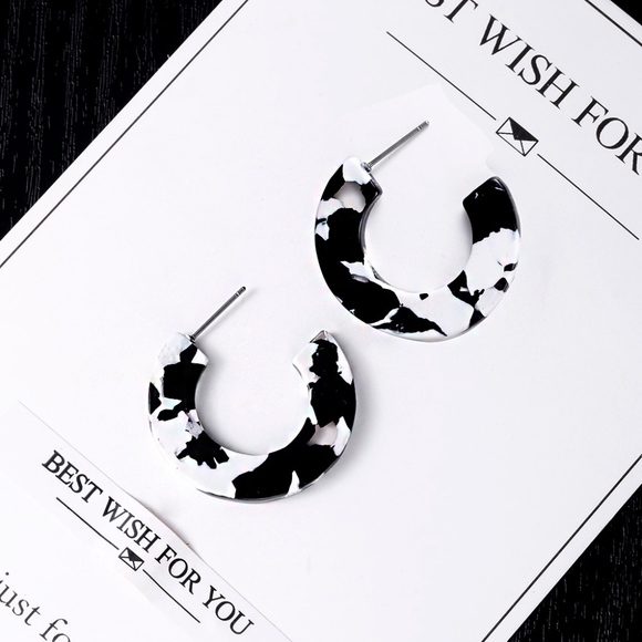 SOLD OUT - Picture 2 of 4